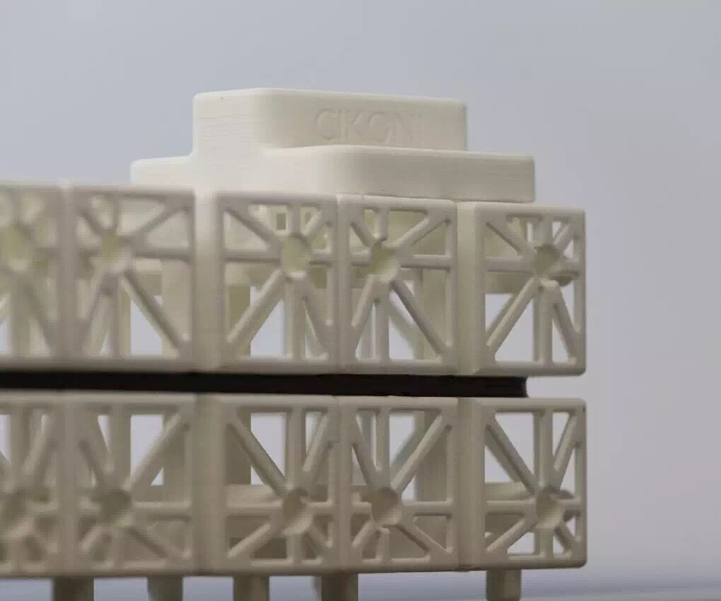 AdditiveCARBON混合技术可制造碳纤维增强的3D打印结构