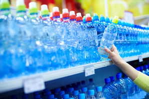 研究发现：90%的瓶装水都含有微塑料