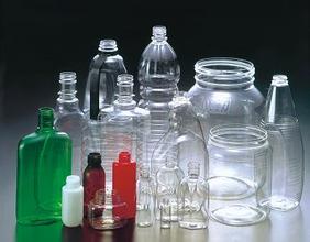 中国德富塑料网最新资讯：塑料瓶的包装或将长期被市场看好