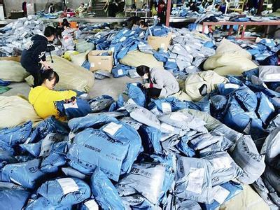 中国德富塑料网最新资讯：“双12”后百万吨快递包装“垃圾”去哪儿