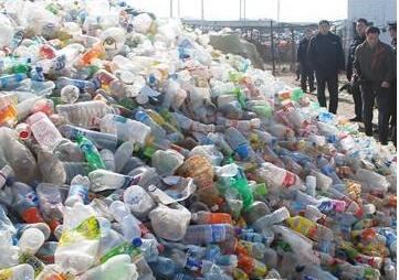 中国德富塑料网最新资讯：我们需要齐力应对废塑料瓶回收低迷