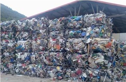 特正加大力度治理塑料回收产业