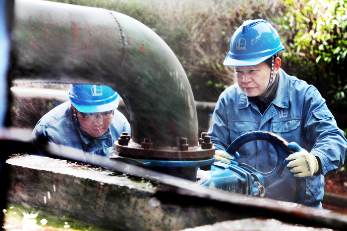 上海石化塑料部动力车间多措施严控取水量