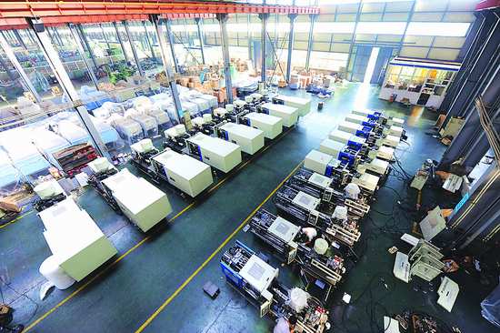 【中国德富塑料网】浅析中国塑料机械行业发展行情