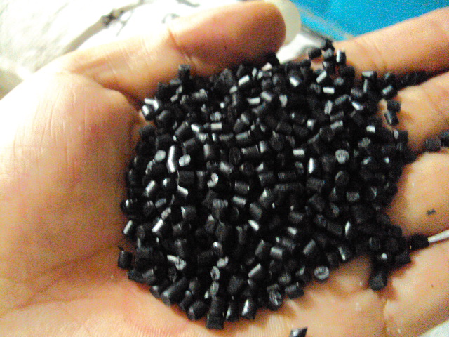 日本NEC宣布已研发出高级漆器质感的黑色生物塑料